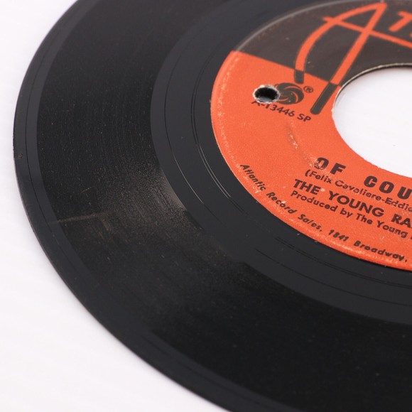 The Young Rascals, It's Wonderful/ Of Course 45 rpm 7" Single Record 45-2463 SRC - Picture 8 of 8